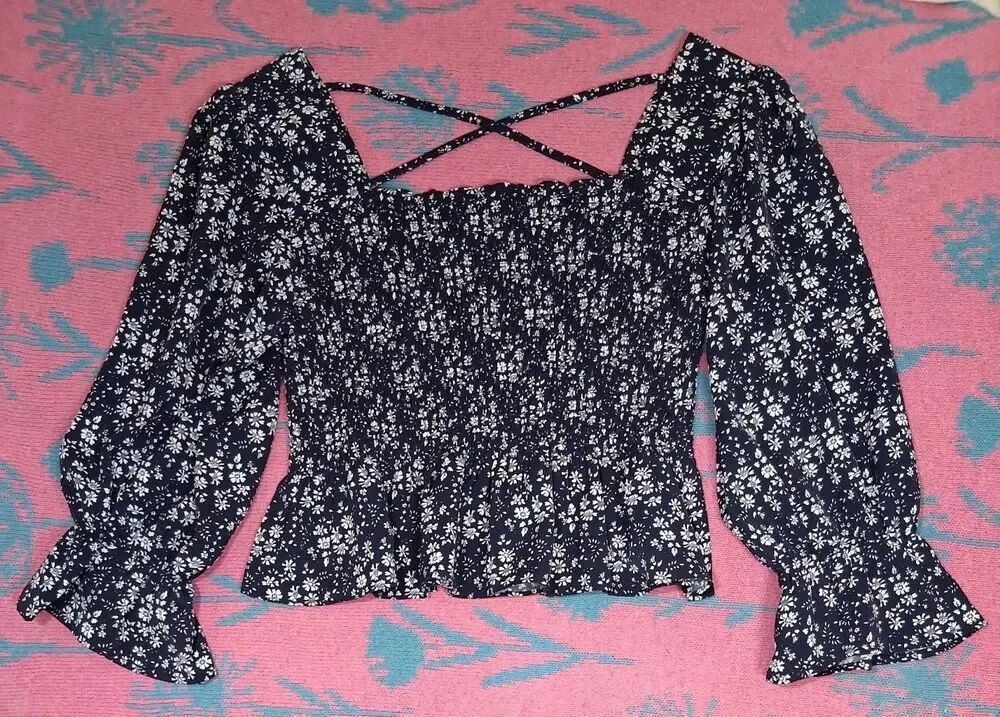 Yas womens small square neck smocked top boxy crop blue floral coquette dainty